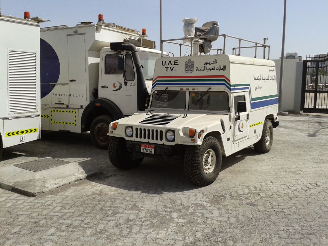 Mobiele camera wagen van de UAE TV.
